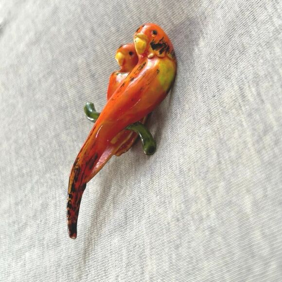 Signed Original by Robert Orange Baby and Mom Parrot Duo Bird Brooch - Picture 2 of 7